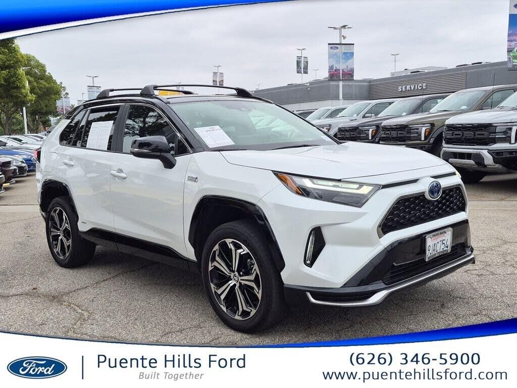 2023 Toyota RAV4 Prime XSE — photo 1 of 2