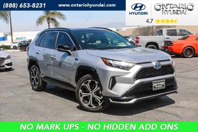 2023 Toyota RAV4 Prime XSE — photo 1 of 13