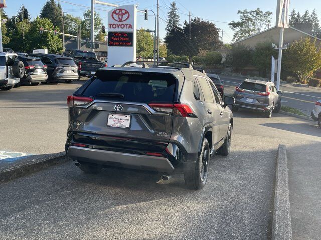 2019 Toyota RAV4 Hybrid XSE
