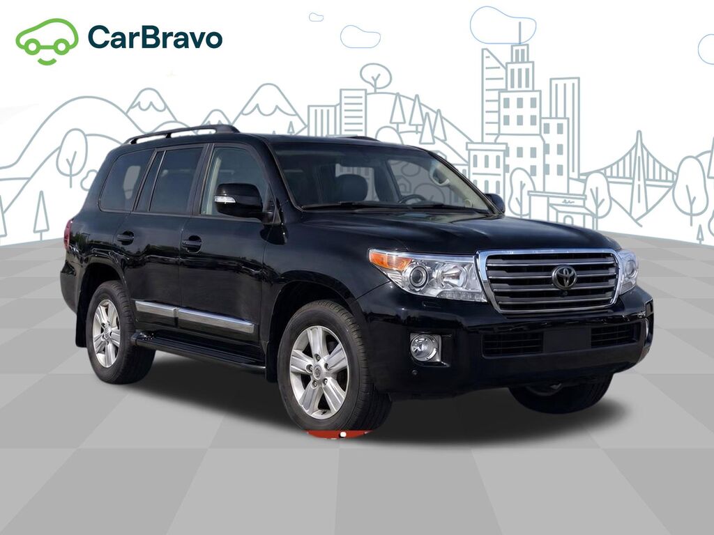 2013 Toyota Land Cruiser V8 — photo 1 of 6