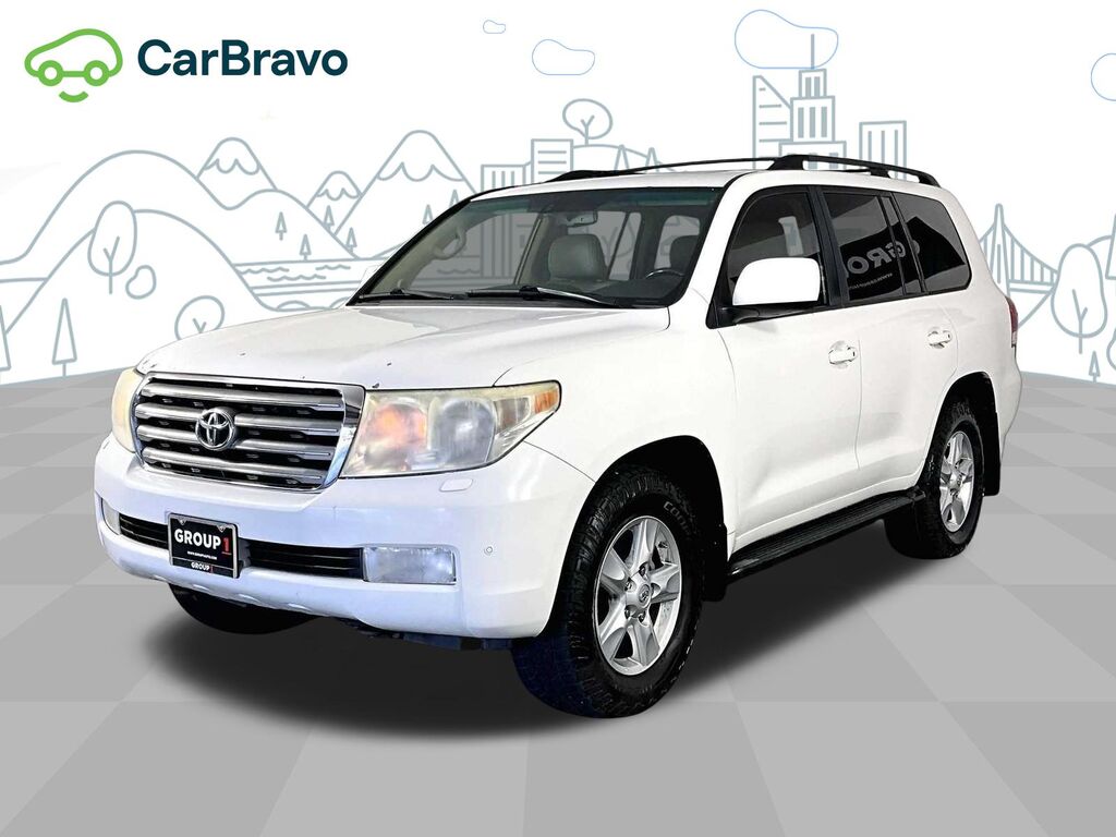 2011 Toyota Land Cruiser V8 — photo 1 of 6