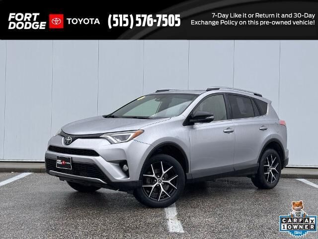2018 Toyota RAV4 SE — photo 1 of 1