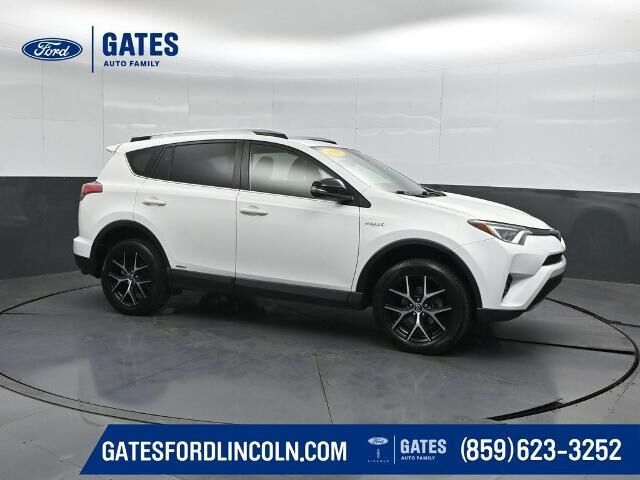 2018 Toyota RAV4 Hybrid SE