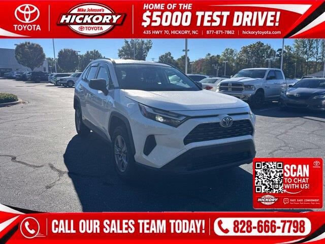 2024 Toyota RAV4 Hybrid LE