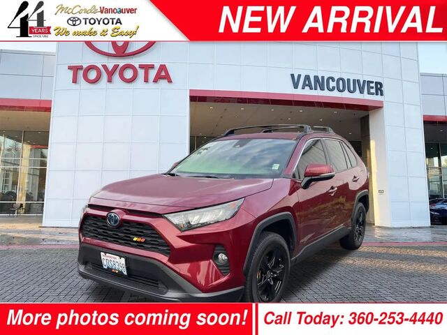 2022 Toyota RAV4 Hybrid LE