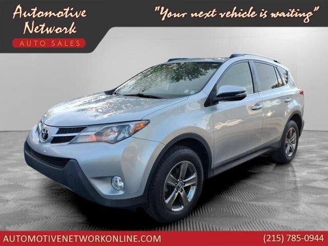2015 Toyota RAV4 XLE — photo 1 of 52