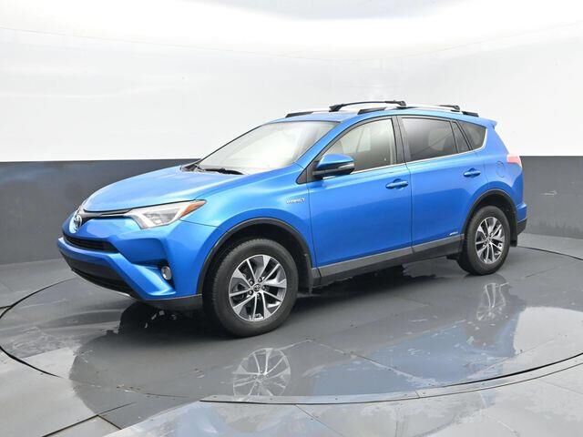 2016 Toyota RAV4 Hybrid XLE