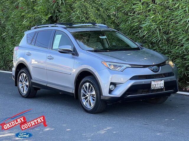 2018 Toyota RAV4 Hybrid LE