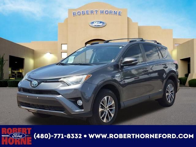 2017 Toyota RAV4 Hybrid XLE