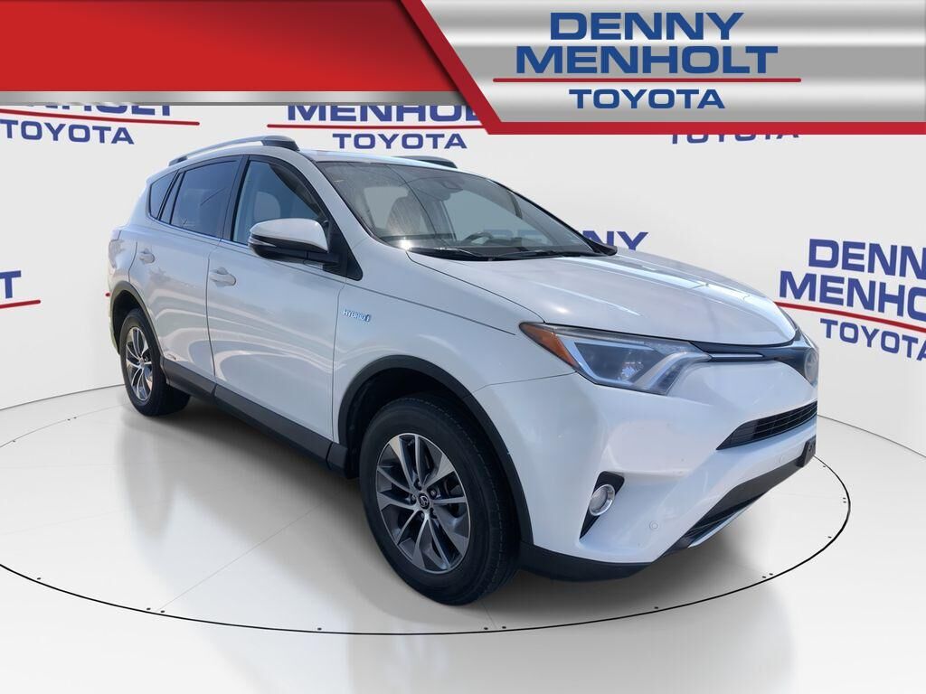 2016 Toyota RAV4 Hybrid — photo 1 of 1
