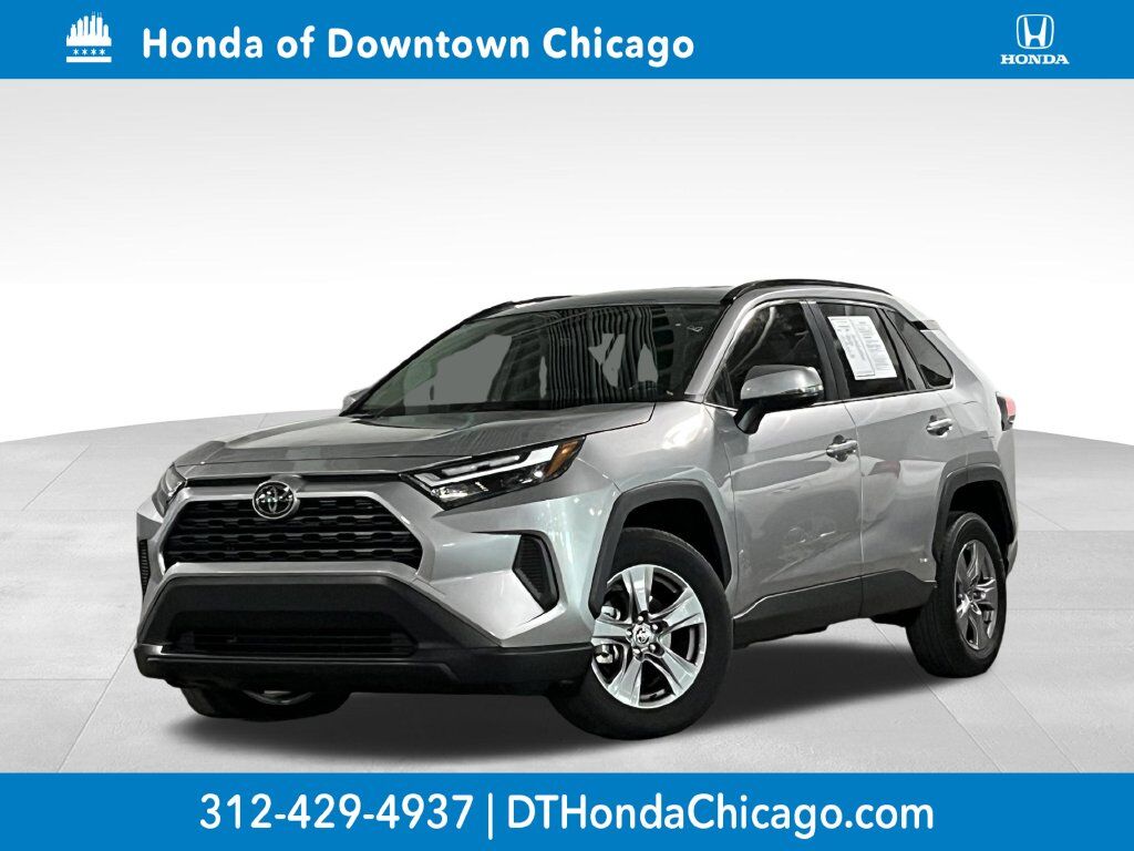 2025 Toyota RAV4 XLE — photo 1 of 13