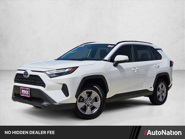 2022 Toyota RAV4 Hybrid XLE
