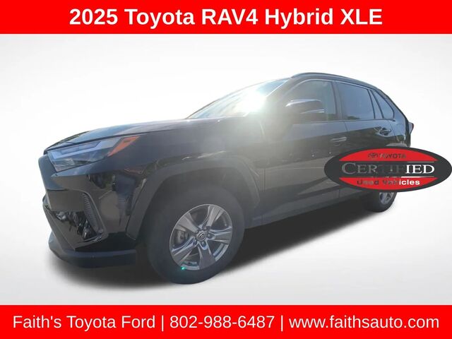 2025 Toyota RAV4 Hybrid XLE