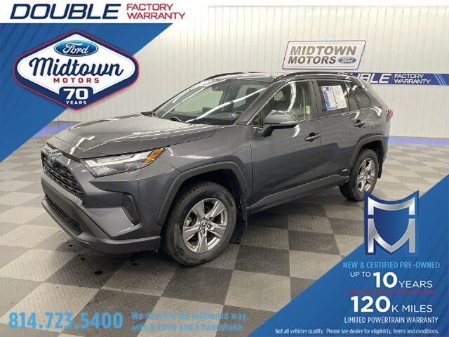 2022 Toyota RAV4 Hybrid XLE
