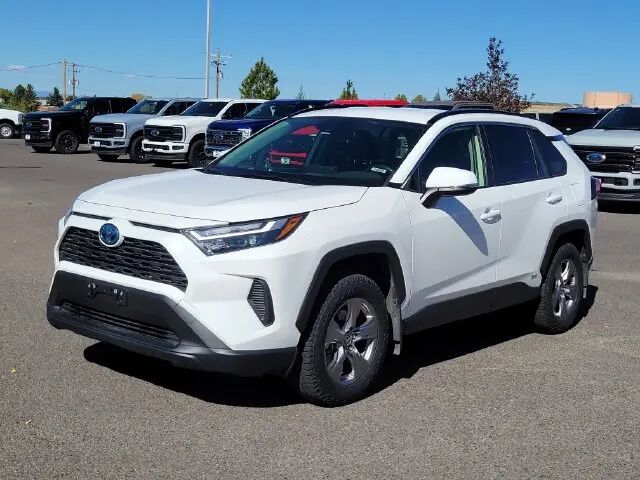 2023 Toyota RAV4 Hybrid XLE