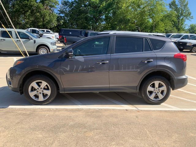2013 Toyota RAV4 XLE — photo 1 of 13