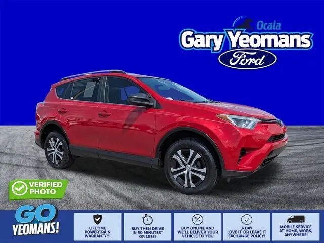 2016 Toyota RAV4 LE — photo 1 of 26