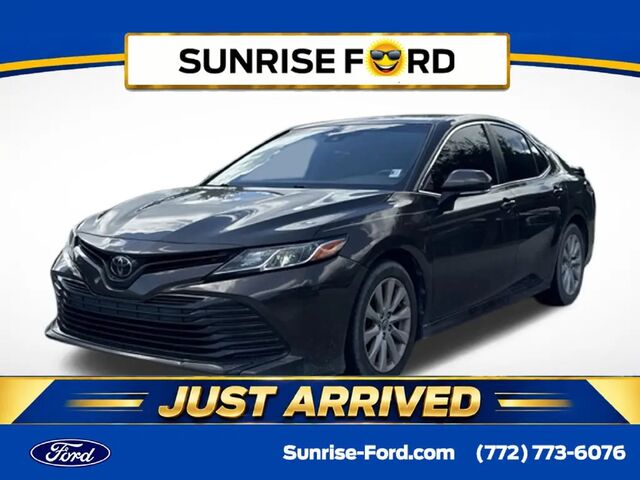 2018 Toyota Camry LE