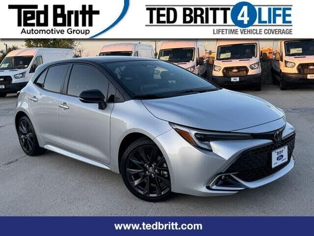 2025 Toyota Corolla Hatchback XSE