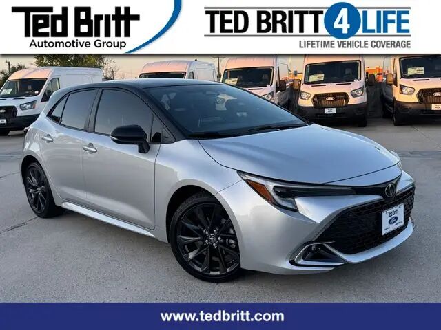 2025 Toyota Corolla Hatchback XSE