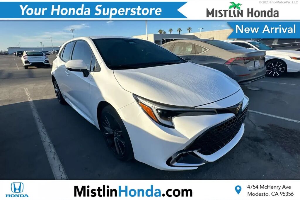 2023 Toyota Corolla Hatchback XSE — photo 1 of 2