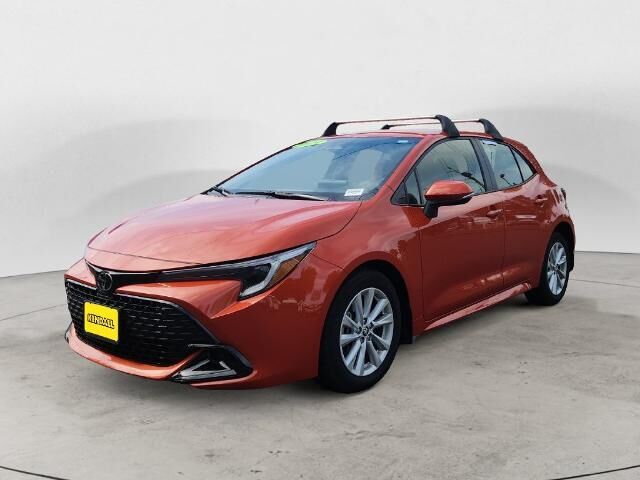 2025 Toyota Corolla Hatchback SE