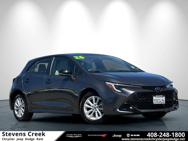 2026 Toyota Corolla Hatchback SE — photo 1 of 13