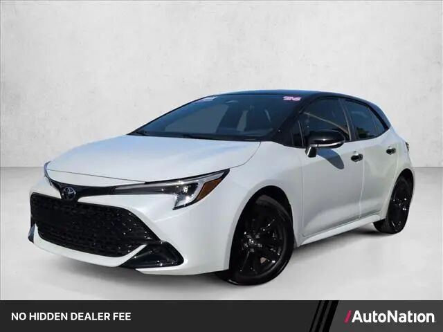 2026 Toyota Corolla Hatchback SE
