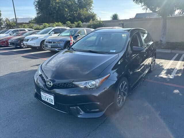 2016 Scion iM Base — photo 1 of 21