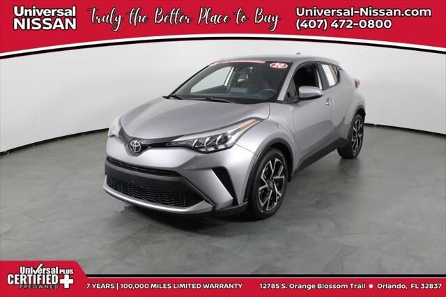 2020 Toyota C-HR XLE — photo 1 of 13