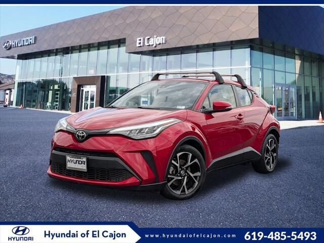 2020 Toyota C-HR XLE — photo 1 of 13
