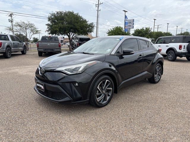 2021 Toyota C-HR LE — photo 1 of 13