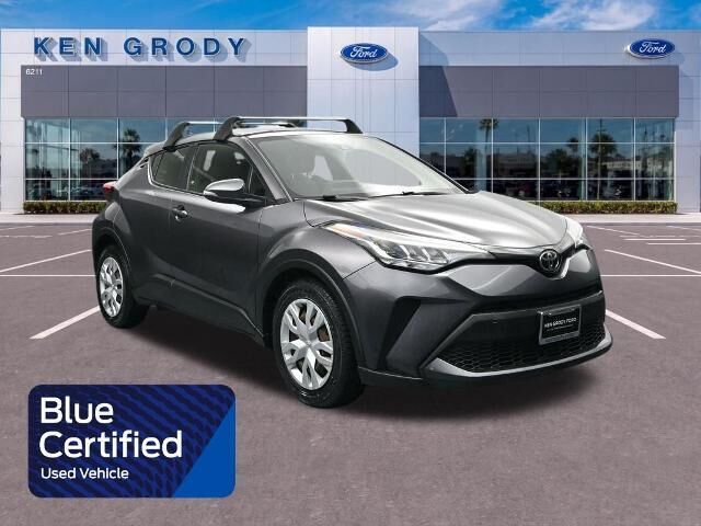 2020 Toyota C-HR XLE — photo 1 of 52