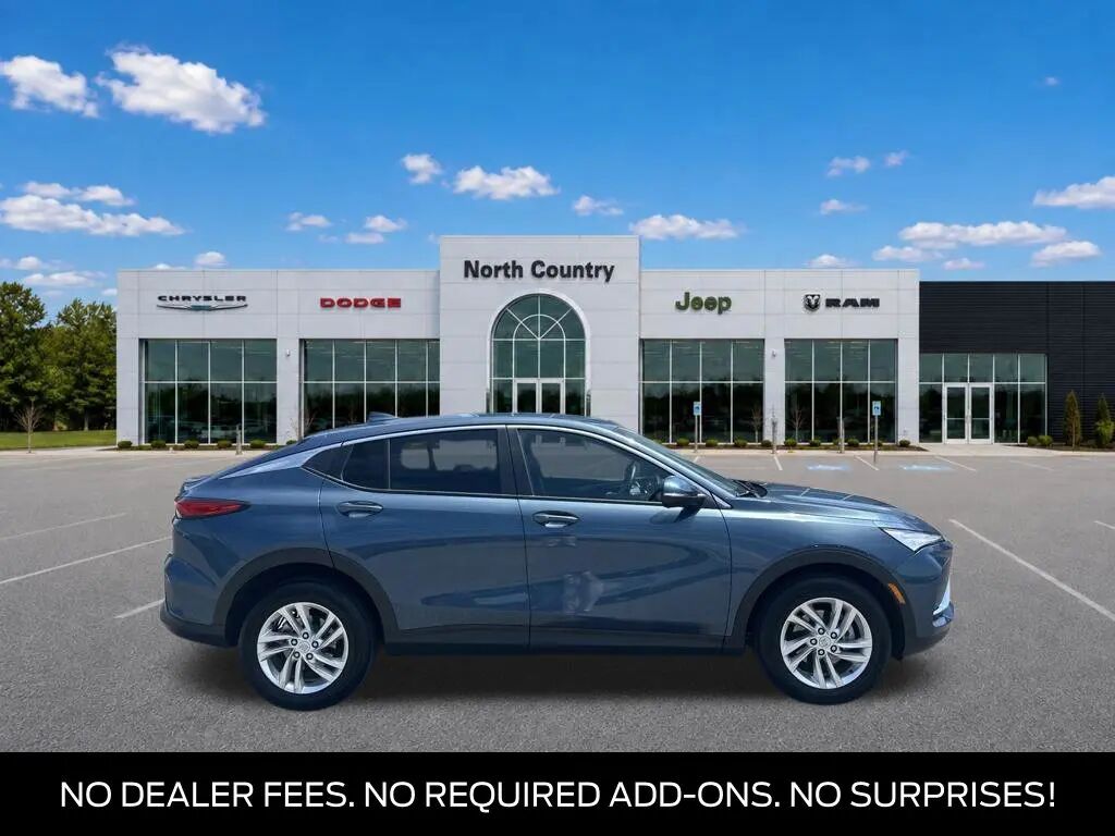 2025 Buick Envista Preferred — photo 1 of 13