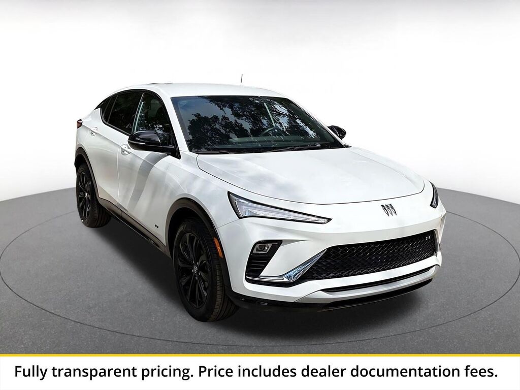 2025 Buick Envista Sport Touring — photo 1 of 14
