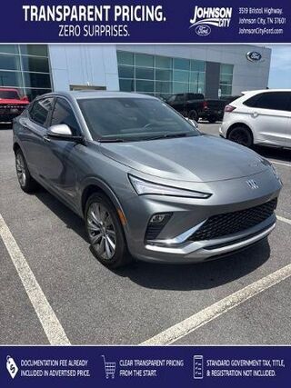 2024 Buick Envista Avenir — photo 1 of 10