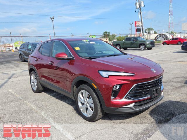 2025 Buick Encore GX Preferred — photo 1 of 5