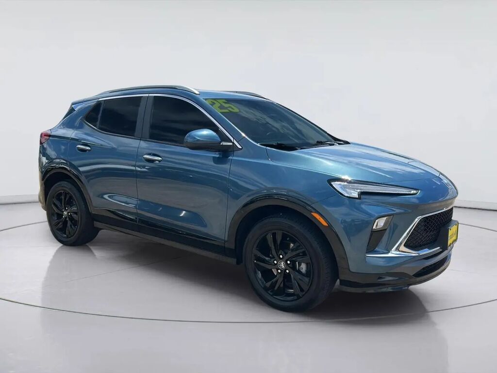 2025 Buick Encore GX Sport Touring — photo 1 of 13