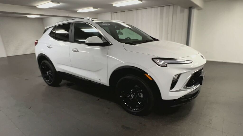 2026 Buick Encore GX Sport Touring — photo 1 of 7