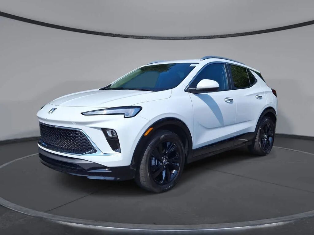 2024 Buick Encore GX Sport Touring — photo 1 of 13