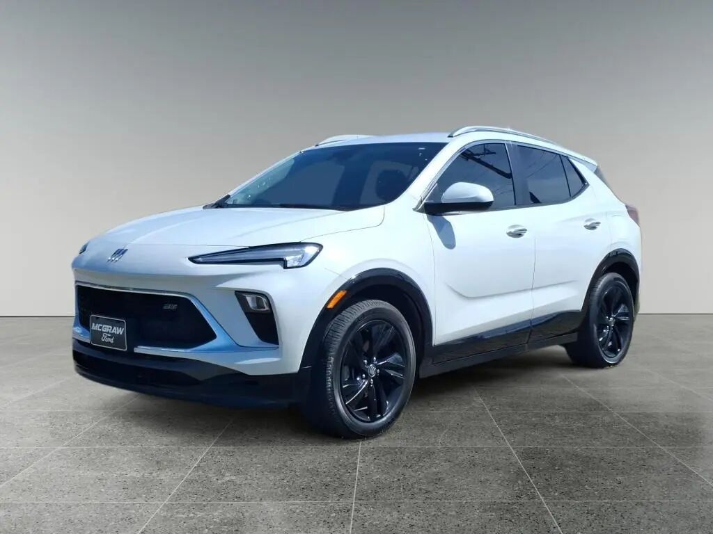 2024 Buick Encore GX Sport Touring — photo 1 of 13
