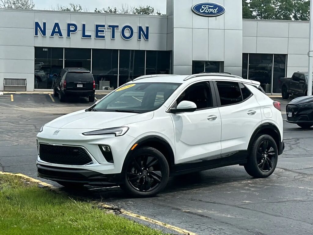 2024 Buick Encore GX Sport Touring — photo 1 of 13