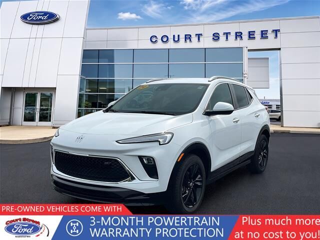 2024 Buick Encore GX Sport Touring — photo 1 of 13