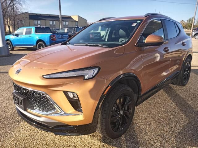 2024 Buick Encore GX Sport Touring — photo 1 of 10