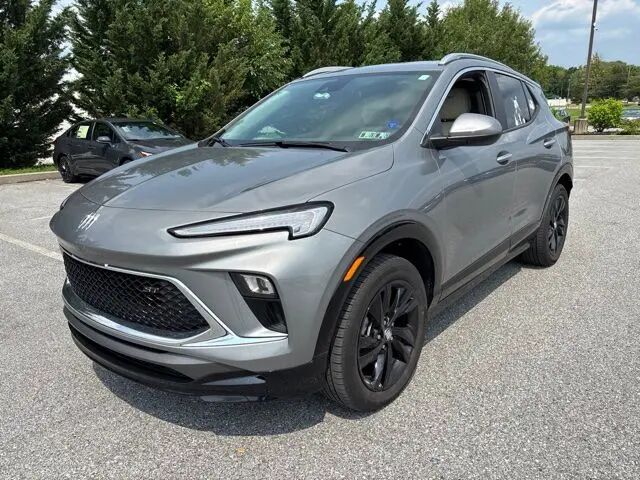 2024 Buick Encore GX Sport Touring — photo 1 of 19
