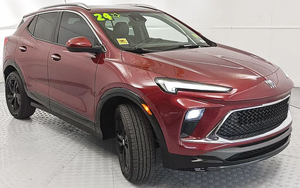 2024 Buick Encore GX Sport Touring — photo 1 of 38