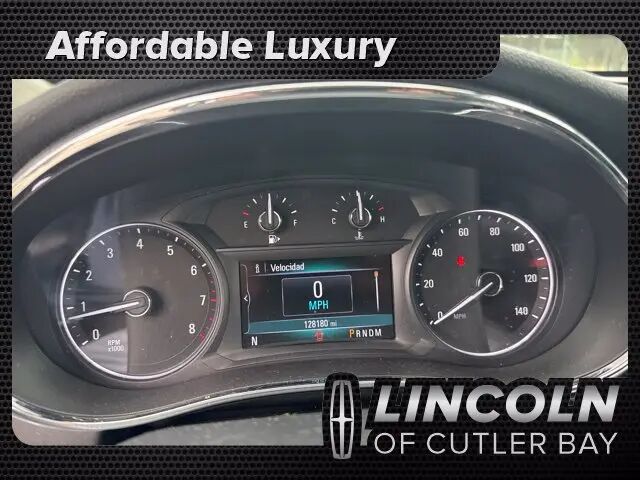 2018 Buick Encore Preferred — photo 1 of 12