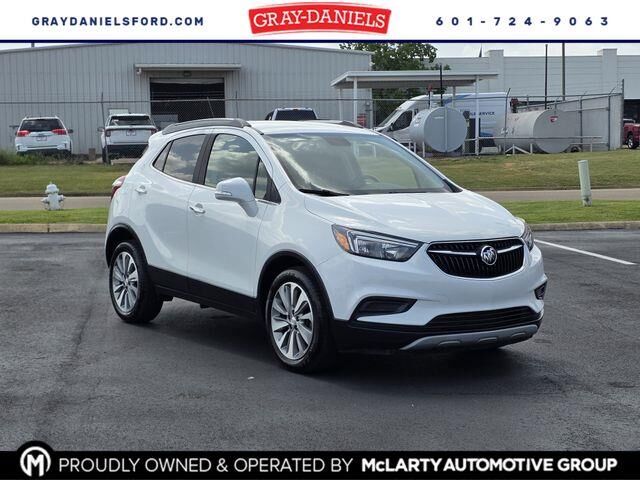 2019 Buick Encore Preferred — photo 1 of 13