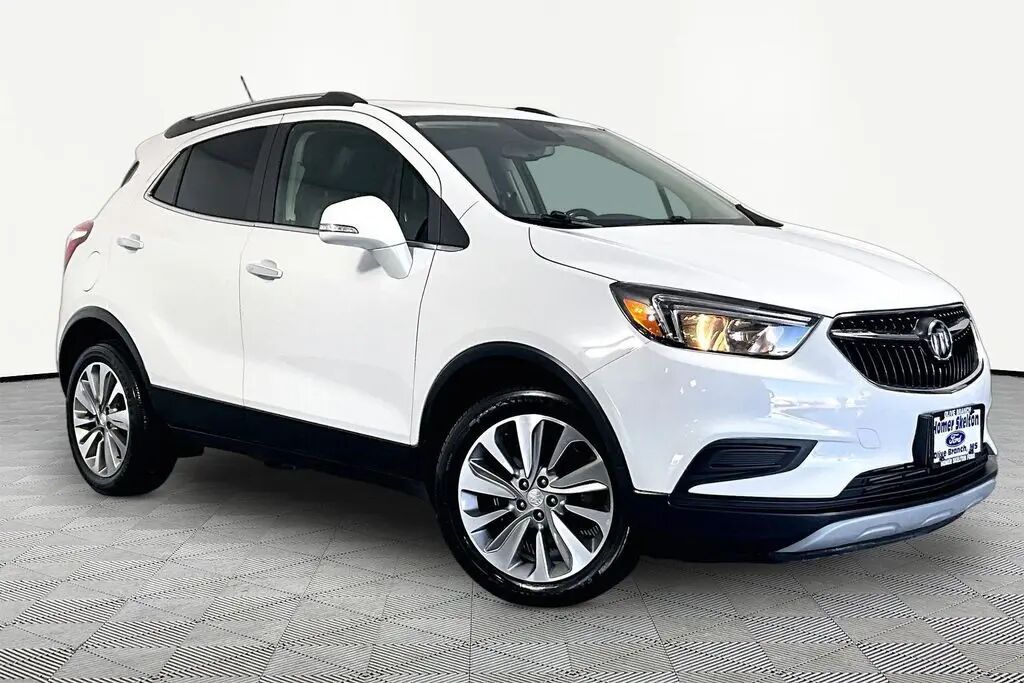 2019 Buick Encore Preferred — photo 1 of 13
