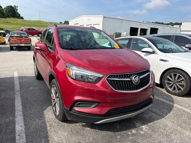 2019 Buick Encore Preferred — photo 1 of 11
